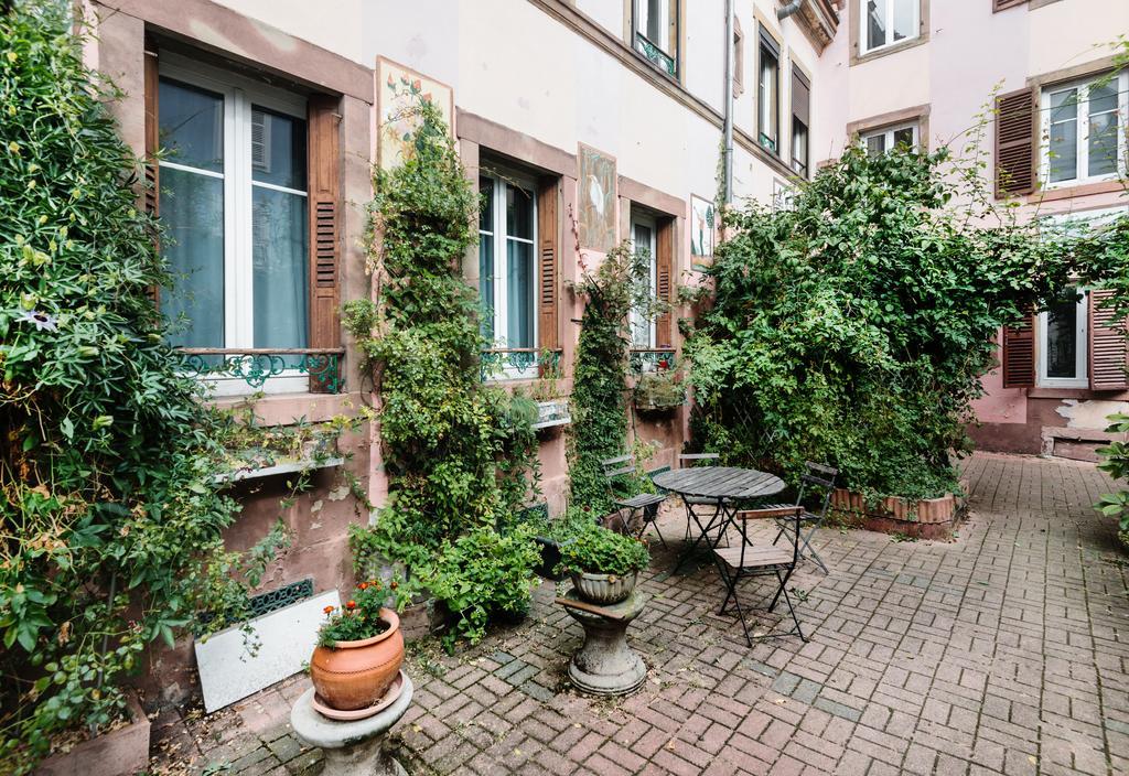 Appartement Charmant City Center